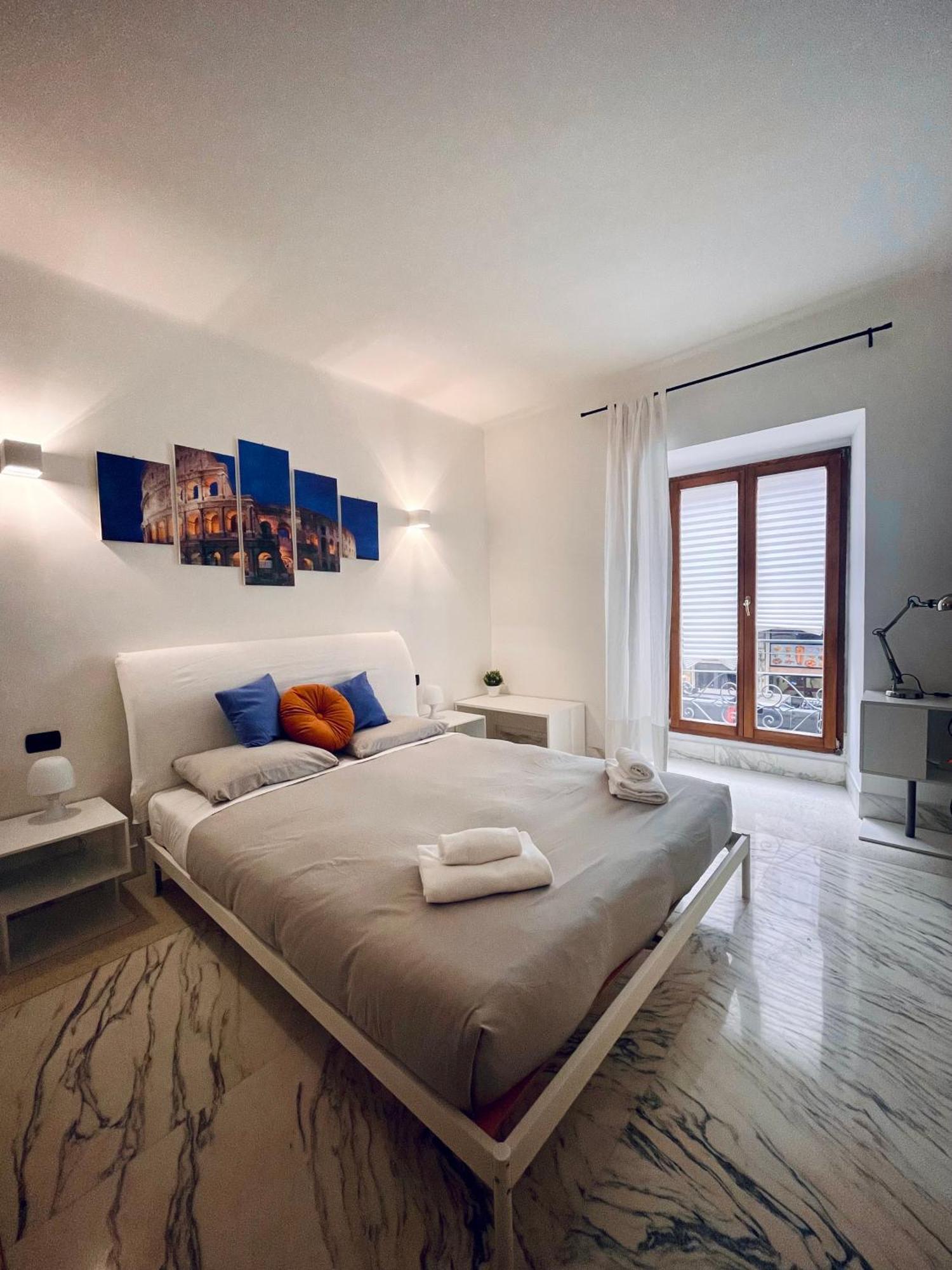 Martina A Piazza Del Popolo Villa Rome Exterior photo